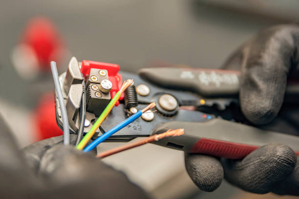 Best Residential Electrician Services  in Sleepy Hollow, IL
