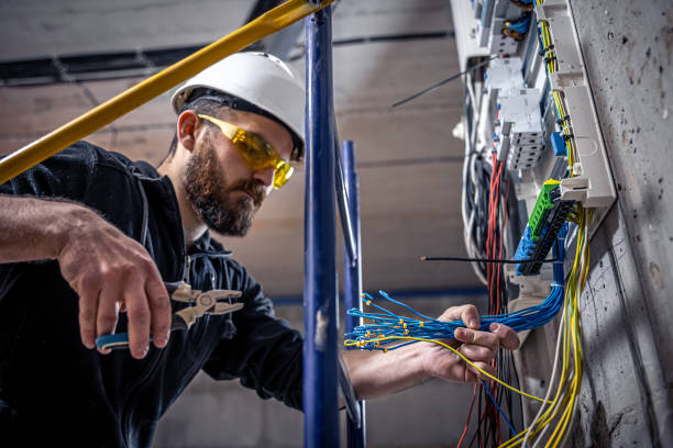 Best Electrician Near Me  in Sleepy Hollow, IL